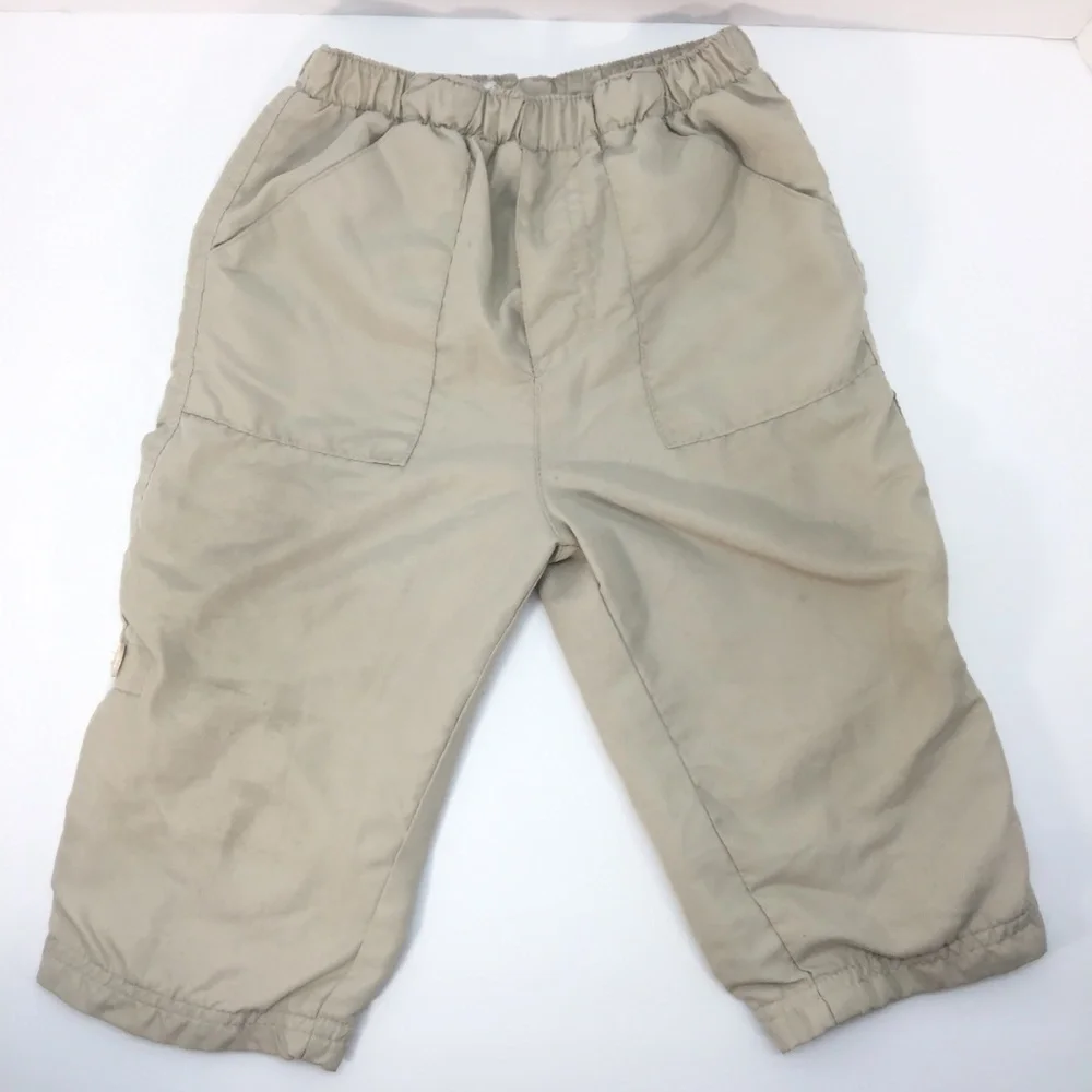 boys 2pc set‎ Oshkosh Plaid shirt & Khaki Pants 18m